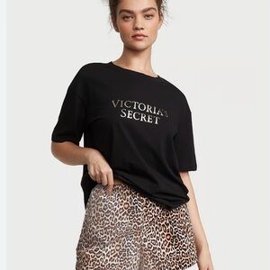 Victoria’s Secret Cotton Tee-Jama Set. Size M. Color & Pattern Black & Leopard